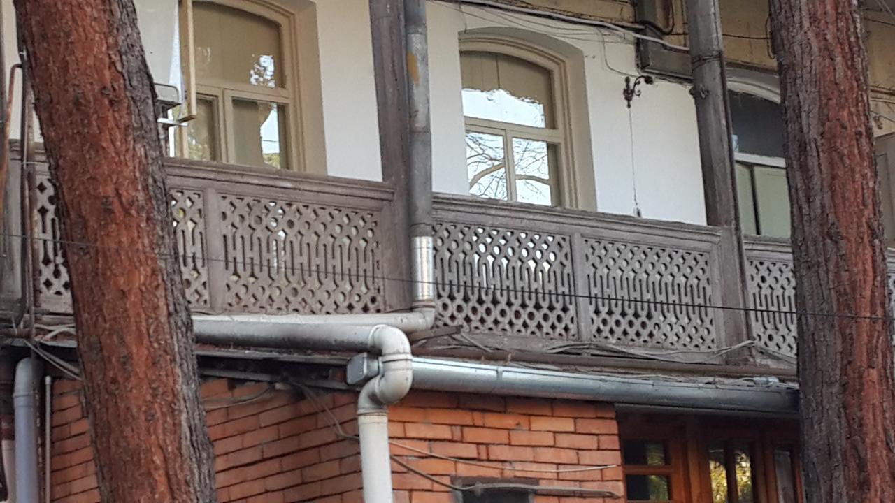 Solo Room Apartment Tbilisi Ngoại thất bức ảnh